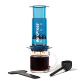 AeroPress claridad azul: ver el proceso para ajustar la extracción.