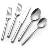 Alata Potter: juego de cubiertos 40 piezas para 8, ideal para reuniones familiares.