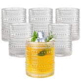 Vaso Amyoole con relieve perlado de 12oz en primer plano para beber con estilo en casa.