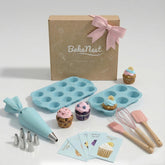 BakeNest molde mini muffins 12 tazas en azul verdoso, ideal para porciones pequeñas y horneados rápidos.