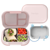 Bentgo Chill Max, caja de almuerzo rosa nube, espaciosa para sándwiches y acompañamientos frescos.