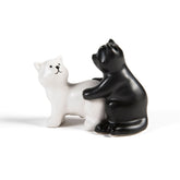 BigMouth Inc gatos de cerámica: set de sal y pimienta para la mesa.