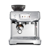 Breville Barista Touch con molino integrado para moler a demanda y mayor frescura.