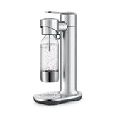 Breville InFizz Aqua, exterior de acero cepillado para cocina elegante.