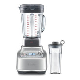 Breville Super Q frente a la cocina, diseño profesional para casa.