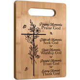 Tabla de cortar cristiana con frases inspiradoras de Busy Gaming Life, ideal como regalo.