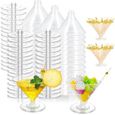 Vaso martini Cashger de 5 onzas, perfecto para cócteles y postres.