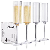 Copas de champán Ciaell con ribete vintage que realzan las burbujas.