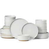 Plato principal Famiware Milkyway, blanco, ideal para comidas diarias.