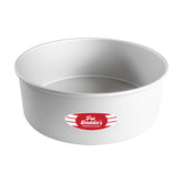 Fat Daddio's PRD-104, vista frontal, molde plateado para pasteles con cocción uniforme.