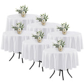 Manteles blancos redondos Fitable de 70 pulgadas, listado en empaque.