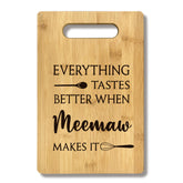 Tabla de cortar bambú FONDCANYON Meemaw con diseño frontal, ideal para decorar y cocinar.