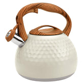 Hervidor GGC blanco con mango de madera para hervir con estilo y comodidad.