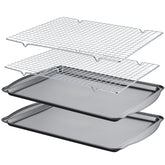 Bandeja Gymdin de acero al carbono para hornear galletas de forma uniforme.