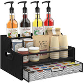 Homode organizador-barra cafe con tres estantes para jarabes y cápsulas.