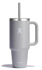 Hydro Flask 40 oz abedul con asa, fácil de llevar en cualquier aventura.