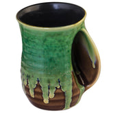 Taza Icytrip de cerámica arena-verde con bolsillo derecho para calor agradable.