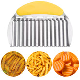 Corte de papas onduladas con Jayvar para fries crujientes en casa.