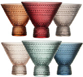 Copa de Martini Khen color cranberry, perfecta para cócteles con estilo.