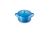 Le Creuset Cocotte Mini Marseille: vista frontal, ideal para porciones individuales.