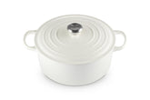 Le Creuset olla de hierro esmaltado blanca, vista superior para monitorear la cocción
