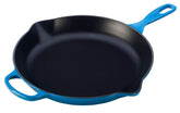 Sartén Le Creuset Signature con mango de hierro, distribución y retención de calor.
