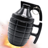 Taza cerámica LUCYLANKER con granada, ideal para café caliente.