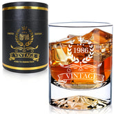 Vaso Luxulish 12oz con base elevada realza color y elegancia del whisky