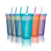 Meoky vaso cambio de color 24oz, ideal para refrescar bebidas frías con estilo.