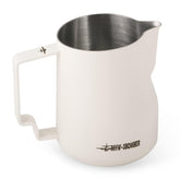 Jarra MHW-3BOMBER 450 ml para espumar leche con control y arte en leche