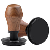 Normcore 58-5mm prensador con base plana y clic para extracción consistente.