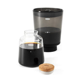 OXO Brew Compacto: distribución uniforme de agua desde la tapa superior para café frío suave