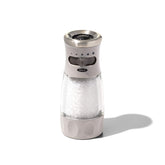 OXO Good Grips molinillo de sal contorneado para un manejo cómodo y preciso