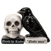 Conjunto Quoth The Raven de Pacific Giftware, salero y pimienta listos para regalo.