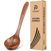 Cucharón de sopa pethomkit en madera de teca, ideal para servir sin rayar ollas.