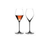 Vaso Rosé Extreme de Riedel con forma diamante realza bouquet y frescura.