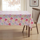 Mantel Serafina Home con corazones de amor, protege la mesa en cenas festivas