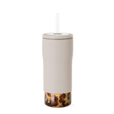Simple Modern vaso frontal beige mostrando bebida y diseño elegante
