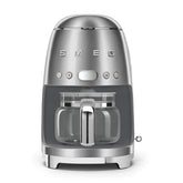 Cafetera Smeg 50’s retro frente, estilo icónico para empezar el día con estilo.