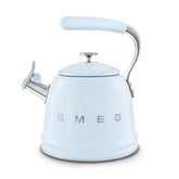 Hervidor SMEG: diseño 50s pastel azul, pieza icónica para la encimera.
