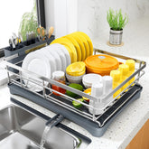 SNTD escurridor de platos en acero inoxidable con drenaje, ideal para cocinas pequeñas.