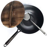 Wok de Souped Up Recipes de 12,5 pulgadas con fondo plano para calor uniforme.