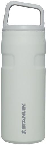 STANLEY IceFlow con tapa y asa para beber fácilmente en movimiento.