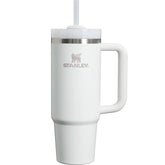 STANLEY Quencher H20 30oz frente con asa para transporte cómodo