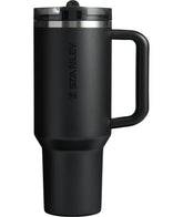 STANLEY Quencher ProTour con tapa flip; sorbe sin derrames para aventuras diarias.