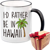 Taza SUUURA-OO con diseño hawaiano en el frente, ideal para café matutino