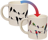 Birds on a Wire de The Unemployed Philosophers Guild: pájaros en alambre que cambian color.
