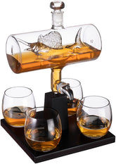 The Wine Savant dispensador con pez espada y pez vela en base caoba