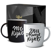 Triple Gifffted tazas Sr Correcto y Sra Siempre Correcta, vista frontal para regalo entre parejas.