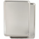 Bandeja Umite Chef de aluminio natural 18x13 con antideformación para hornear de forma uniforme.